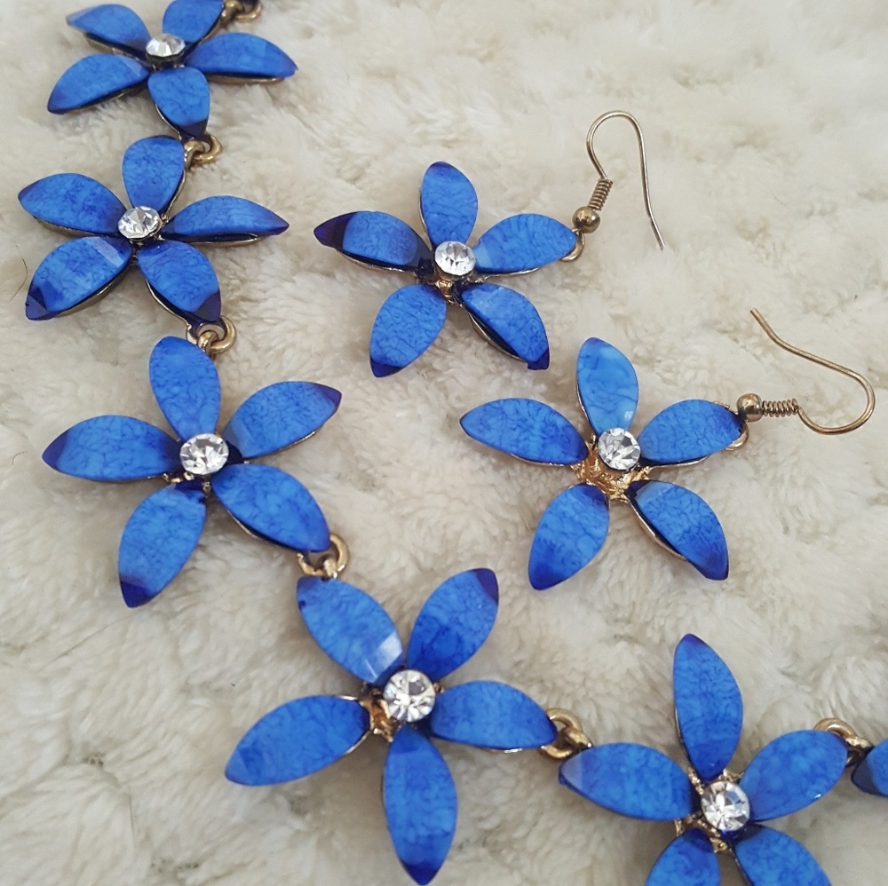 Floral & Faux Diamond Jewelry Set